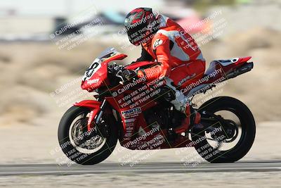 media/Dec-01-2025-Moto Forza (Mon) [[2daa91e15f]]/1-Advanced Group/Session 3 Turn 3 Exit Bump Pans/